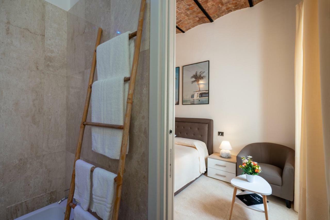 Corso Umberto Rooms أولبيا المظهر الخارجي الصورة